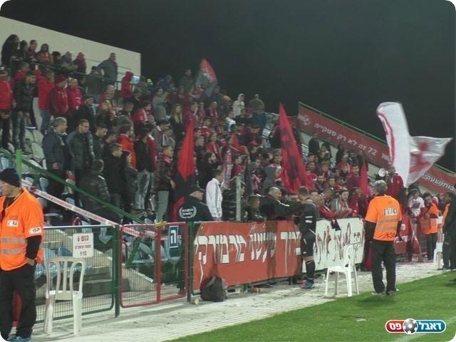 הקהל של מרמורק מהמשחק בסיבוב הראשון (שקד מורג)